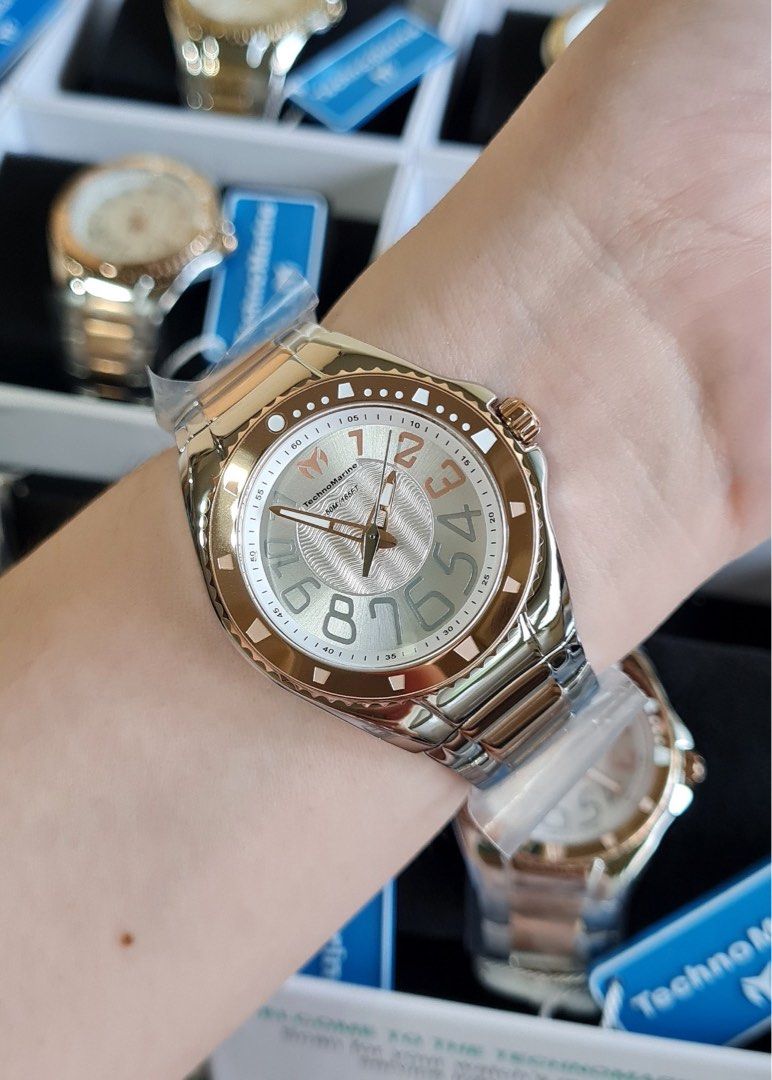 Technomarine Lusso Mare (Category: Luxury Watches) located in Quezon City. Submitted by mode.manila (Listing ID 1469594705, Image 3). Description: Big sale! 100% cheaper than mall prices 💯 Technomarine Lusso Mare Details: 38mm Rose Gold Two Tone Model TM-226009 Brand new States bought 📌 INCLUDES: U.S. PACKAGE - box, manual, watch certificate Sale Price: ₱8,500 Free delivery within MM, same day delivery available .