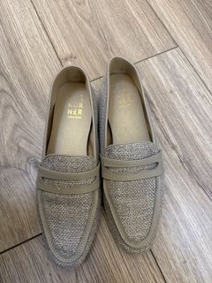 （分類：）位於 。 由 nsw_koko 提交（商品編號 1469704107，圖片 1）。簡介： 。