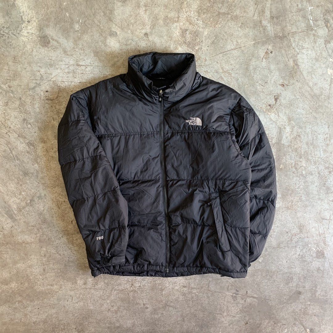 The North Face 700 Nuptse Puffer Jacket Black M (Category: Coats, Jackets and Outerwear) located in Manila. Submitted by emplysthrift. (Listing ID 1469643161, Image 1). Description: Width "23.9 Length "27 Excellent Condition Colorrate: 9.2/10 Flaws: may stapeler sa bandang hem sleeve and minor scratche sa back pero solid pa naman Unli vouch/vc for safe transactions 📲 Location: Laspinas City, Metro Manila, Brngy Talon Uno. 📍 DM IF INTERESTED📥 -