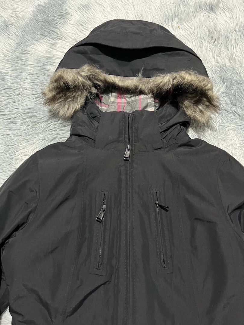 The North Face Hyvent Arctic Parka Jacket (Category: Coats, Jackets and Outerwear) located in Sasmuan (Sexmoan). Submitted by winterclothes.ph (Listing ID 1469703010, Image 2). Description: The North Face Hyvent Arctic Parka Jacket S on tag Width 19 Length 34 Excellent Condition.