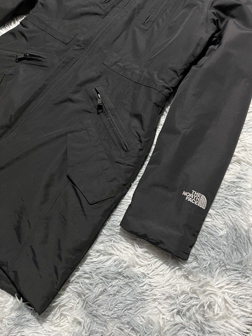 The North Face Hyvent Arctic Parka Jacket (Category: Coats, Jackets and Outerwear) located in Sasmuan (Sexmoan). Submitted by winterclothes.ph (Listing ID 1469703010, Image 3). Description: The North Face Hyvent Arctic Parka Jacket S on tag Width 19 Length 34 Excellent Condition.