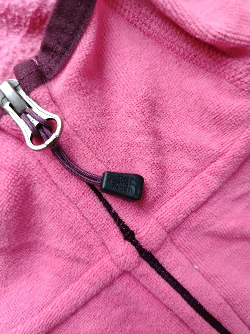 The North Face Polartec Fleece Zip (Category: Coats, Jackets and Outerwear) located in Muntinlupa City. Submitted by lokalthriftsco. (Listing ID 1469577931, Image 3). Description: Size M Minimal Stains Need wash Good condition.