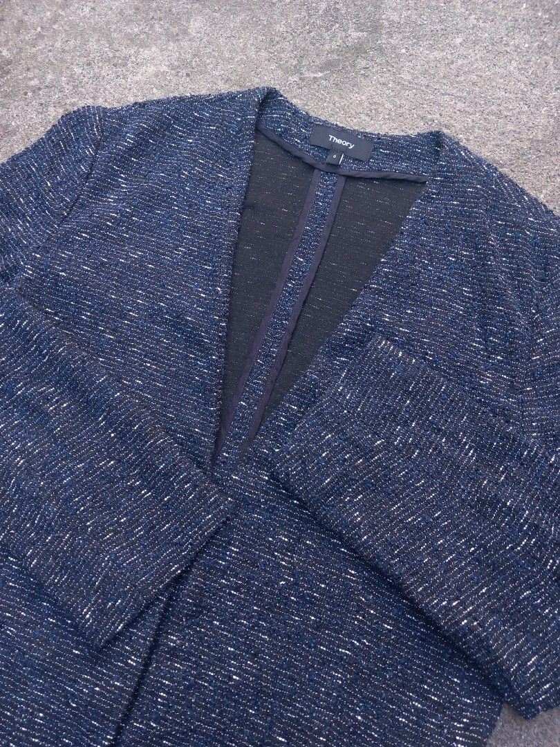 Theory Lindrayia R Spring Tweed Blazer Jacket (Category: Coats, Jackets and Outerwear) located in Cavite. Submitted by ulldrich (Listing ID 1469573872, Image 2). Description: Theory Lindrayia R Spring Tweed Blazer Jacket 🔖 450 + shipping Size: 17.5" Width x 22.5" Length Condition: Like new Issue: None Color: Blue Color rate: 10/10 Location and Courier: Imus, Cavite | J&T Mode of payment: Gcash | Landbank Check out my Carousell Account: @ulldrich