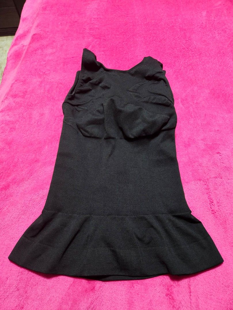 Thin Lizzy Miracle Slimming Cami (Category: Undergarments & Loungewear) located in Caloocan City. Submitted by rm.diaz (Listing ID 1469655007, Image 3). Description: Black Slimming Shapewear - 3 in 1 shapewear garment that functions as a push-up bra, camisole, and an abdominal tummy control - Features a wireless support and a compression panel designed to smooth the middle section - Eliminates back rolls and muffin tops - Care Instructions: Machi