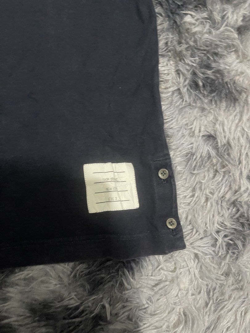 Thom browne (Category: Tshirts & Polo Shirts ) located in San Jacinto. Submitted by clothcartelph (Listing ID 1469663118, Image 2). Description: Size: 3 Dimes: 19/28 Width: 19 Length: 28 Issue: ~ Color rate: 9.3.