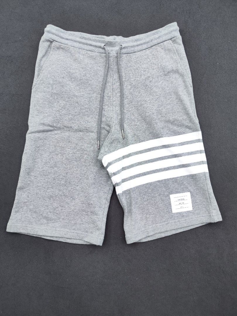 Thom Browne Cotton Shorts (Category: Luxury Apparel) located in Bulacan. Submitted by emilj23 (Listing ID 1469595243, Image 1). Description: Thom Browne Cotton Shorts Size 2 on tag L 23 W 34-36 Leg Hole 11 Condition 9.5/10 Color rate 9.5/10 Issue Loose Garter.