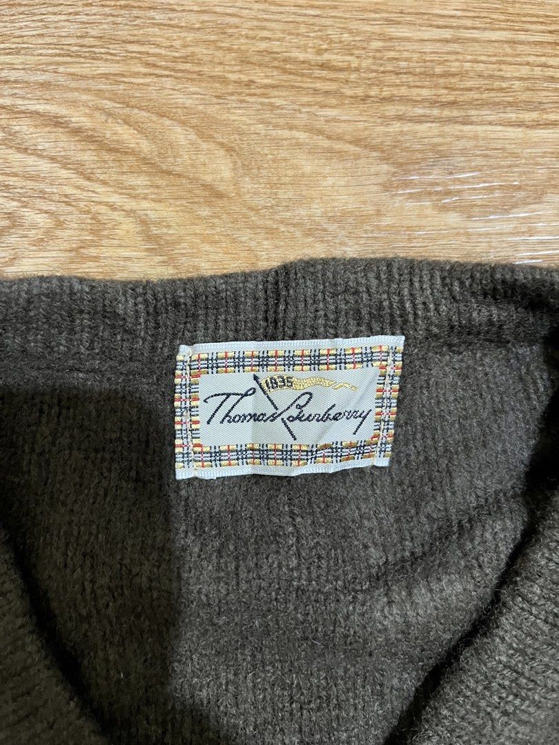 Thomas burberry wool sweater vintage (Category: Luxury Apparel) located in Zamboanga. Submitted by alterramz08 (Listing ID 1469743183, Image 3). Description: Thomas burberry wool sweater vintage Size xl Width 24 Length 29 Verygood Condition Price : 1,500 Pesos !!.