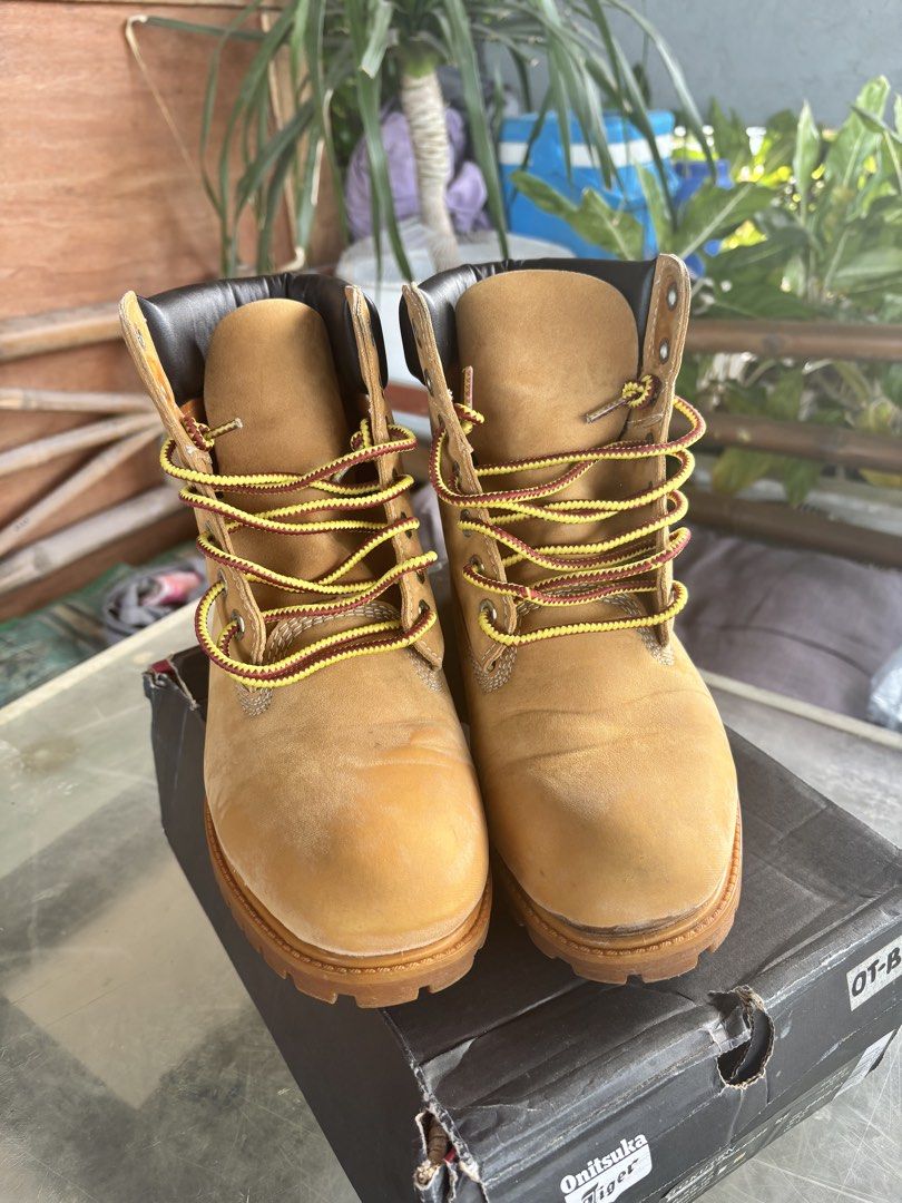 TIMBERLANDS BOOTS (Category: Boots) located in Manila. Submitted by stellarmadness (Listing ID 1469612931, Image 1). Description: .