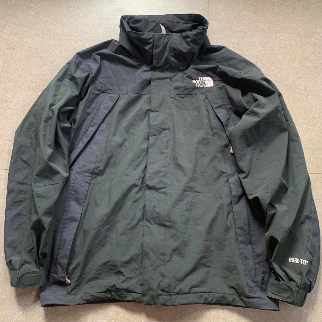 TNF GORE-TEX (Category: Coats, Jackets and Outerwear) located in Manila. Submitted by silentocean_2ad617 (Listing ID 1469677964, Image 1). Description: TNF GORE-TEX color black size:XL 25 x 28.5 Excellent condition Color rate:9.5/10 MINE:1100+sf.