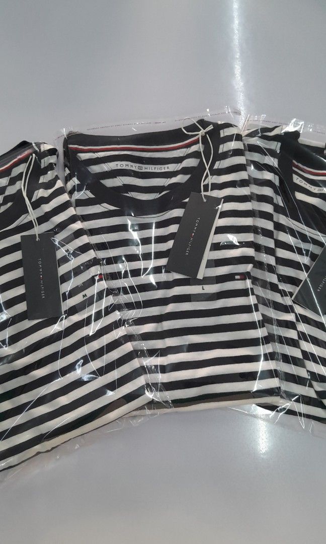 Tommy Hilfiger Basic Tee (Category: Tshirts & Polo Shirts ) located in Victoria. Submitted by wearnsel (Listing ID 1469584027, Image 3). Description: Mens Slim Fit 💯 Original Brandnew Available size: Small W18 x L27 Medium W19 x L27 Large W20 x27 P1,999 Items from Australia DISCLAIMER: We are not affiliated with any of the brands mentioned in our post. All copyrights are solely of the original brand owner..