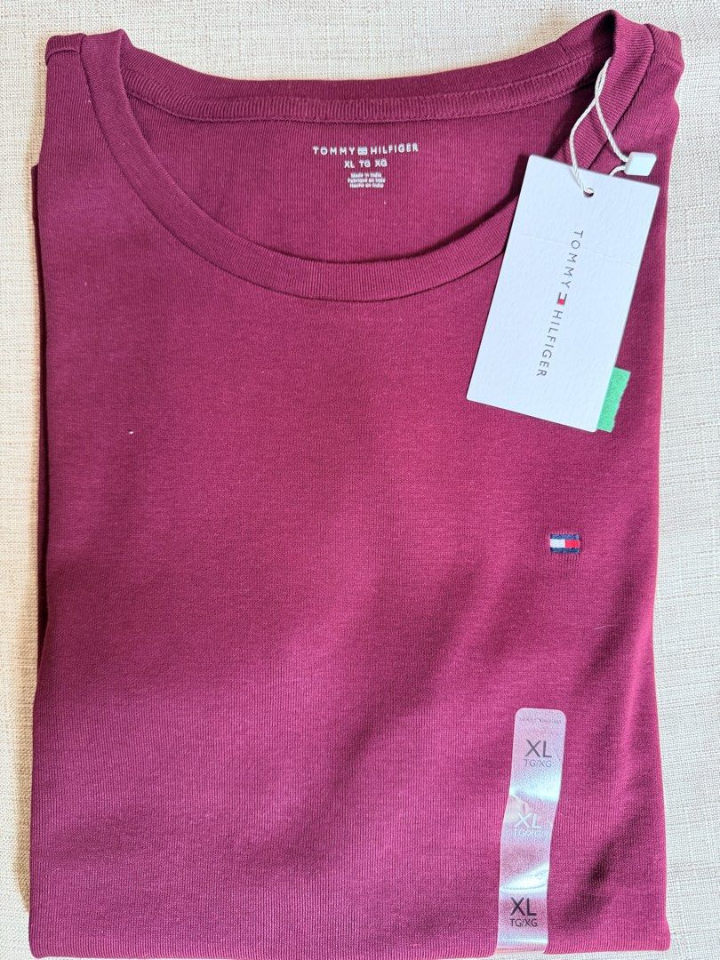 Tommy Hilfiger green Maroon - Size XL (Category: Blouses) located in Manila. Submitted by emskyeclaire (Listing ID 1469599544, Image 2). Description: .