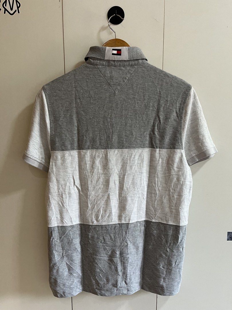 Tommy Hilfiger Polo Shirt (Category: Tshirts & Polo Shirts ) located in Calamba. Submitted by emjaythrift (Listing ID 1469647788, Image 2). Description: TOMMY HILFIGER POLO ° Size: Medium ° Width: 20 ° Length: Front-26 / Back-27.5 ° Color Rate: 9.5/10 ° Issue: ❌ ° Excellent Condition ° See comm for other pictures.