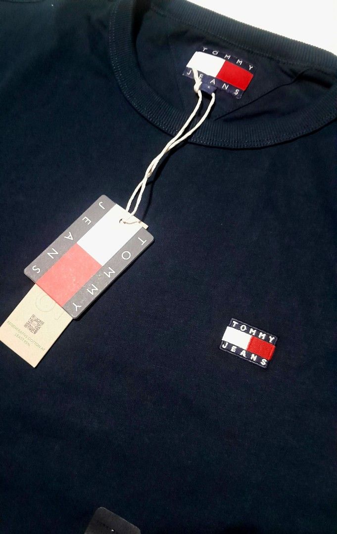 Tommy Hilfiger Shirt (Category: Tshirts & Polo Shirts ) located in Victoria. Submitted by wearnsel (Listing ID 1469584352, Image 2). Description: Mens Regular Fit 💯 Original Brandnew Available size: Large (2) W22 x29 P2,199 Items from Australia DISCLAIMER: We are not affiliated with any of the brands mentioned in our post. All copyrights are solely of the original brand owner..