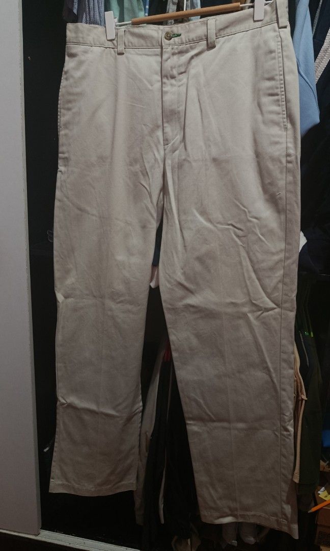 Tommy Hilfiger vintage pants (Category: Trousers) located in Jaen. Submitted by vinzyrus217291 (Listing ID 1469573748, Image 1). Description: 34x41 excellent condition no issues Nueva ecija location can do meetups or shipping via jnt unli VC and past transaction checks for assurance.