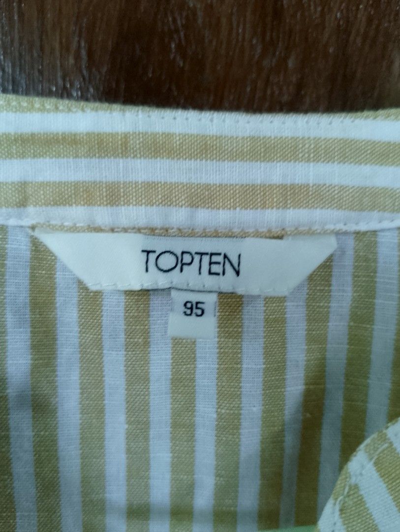 Top Ten Linen Long sleeves (Category: Longsleeves) located in Cabadbaran. Submitted by ztsfinds (Listing ID 1469652208, Image 3). Description: -This is curated ukay clothes, already washed. -Color may vary due to lighting. -Color Condition:10/10 (white/pale orange) -Need lang iron para gumanda tingnan. -Size:95 /Medium (fits up to Large) -Length:69 cm -Width: 57 cm.
