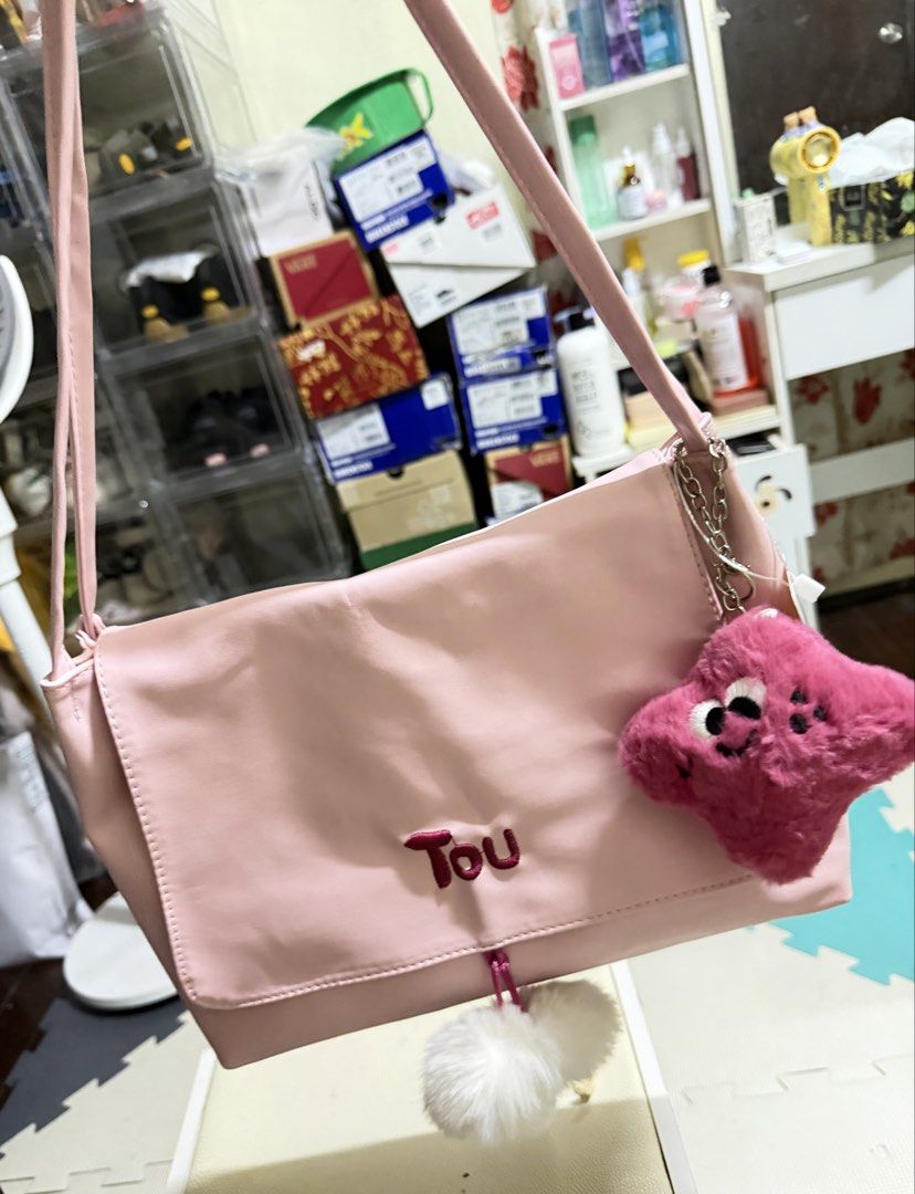 Tote Bag (Category: Tote Bags) located in Manila. Submitted by iceyness1984 (Listing ID 1469730997, Image 1). Description: .