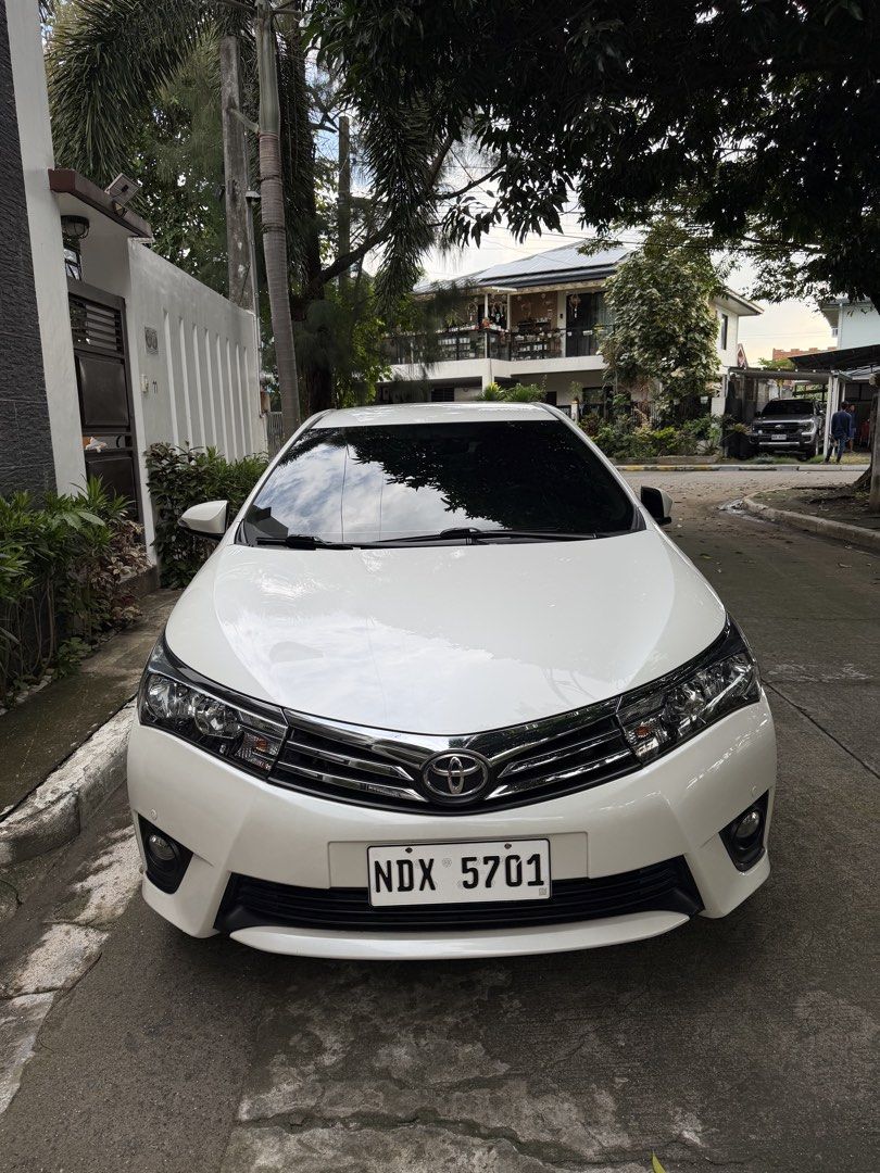 TOYOTA COROLLA ALTIS 1.6 V Auto (Category: Used Cars) located in Las Pinas. Submitted by junpericon (Listing ID 1469588450, Image 1). Description: FOR SALE 2016 TOYOTA COROLLA ALTIS 1.6 V AUTOMATIC TRANSMISSION 50,xxx MILEAGE ONLY 1ST OWNER NO ISSUE NOT FLOODED UNLI SCAN/ CHECKING BRING YOUR TRUSTED MECHANIC COMPLETE SERVICE MANUAL & BOOKLET TOOLS 2 KEYS UPGRADED HEAD UNIT PRICE: 490K NEGOTIABLE UPON VIEWING 📍LAS PINAS CITY 09338620997 .