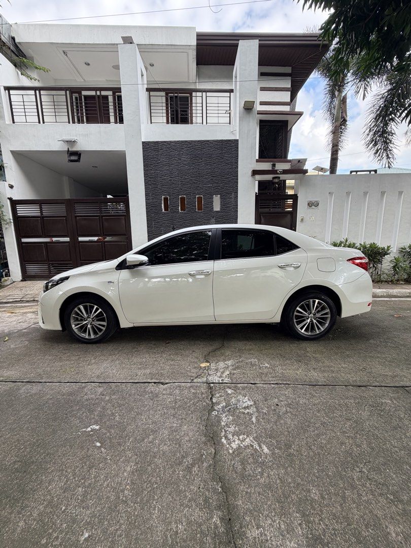 TOYOTA COROLLA ALTIS 1.6 V Auto (Category: Used Cars) located in Las Pinas. Submitted by junpericon (Listing ID 1469588450, Image 3). Description: FOR SALE 2016 TOYOTA COROLLA ALTIS 1.6 V AUTOMATIC TRANSMISSION 50,xxx MILEAGE ONLY 1ST OWNER NO ISSUE NOT FLOODED UNLI SCAN/ CHECKING BRING YOUR TRUSTED MECHANIC COMPLETE SERVICE MANUAL & BOOKLET TOOLS 2 KEYS UPGRADED HEAD UNIT PRICE: 490K NEGOTIABLE UPON VIEWING 📍LAS PINAS CITY 09338620997 .