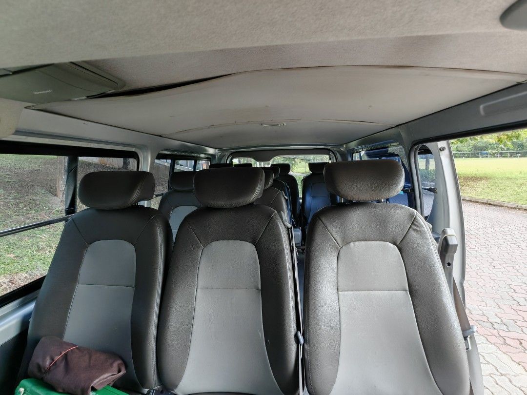 Toyota Hiace Standard Roof Diesel hiace commuter Manual (Category: Used Commercial Vehicles for Sale) located in Singapore. Submitted by kokleongpa83197 (Listing ID 1469602745, Image 3). Description: single owner for the last 8 years. highly reliable vehicle.