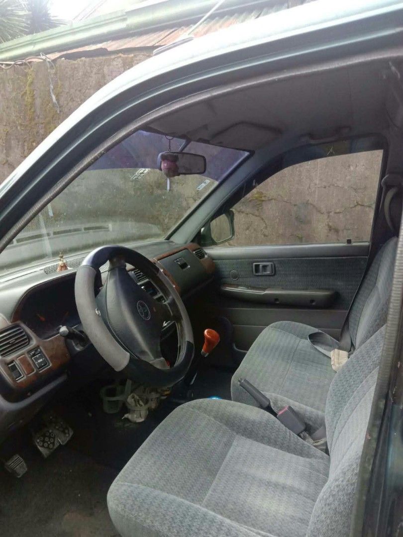 Toyota Revo (Category: Used Cars) located in Abucay. Submitted by ffflock444 (Listing ID 1469619114, Image 3). Description: First gen Revo series Call / text for interested buyer Loc : Baguio City.
