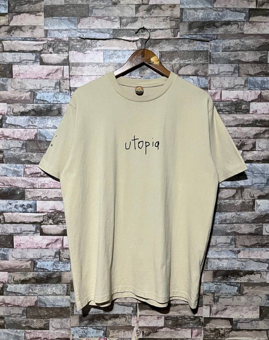 TRAVIS SCOTT CACTUS JACK TEE (Category: Tshirts & Polo Shirts ) located in Caloocan City. Submitted by wewearworn (Listing ID 1469576508, Image 1). Description: Large Best Fit 22 x 28 Excellent No Issues 9.8/10 Color Rate.