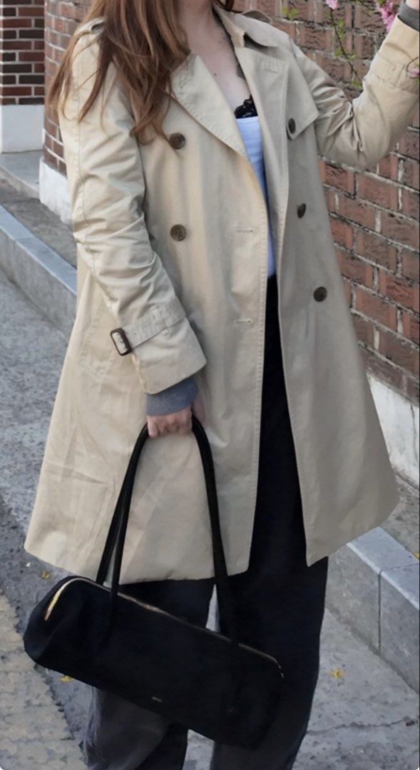 TRENCH COAT (Category: Coats, Jackets and Outerwear) located in Manila. Submitted by rldn.alli (Listing ID 1469660734, Image 2). Description: .