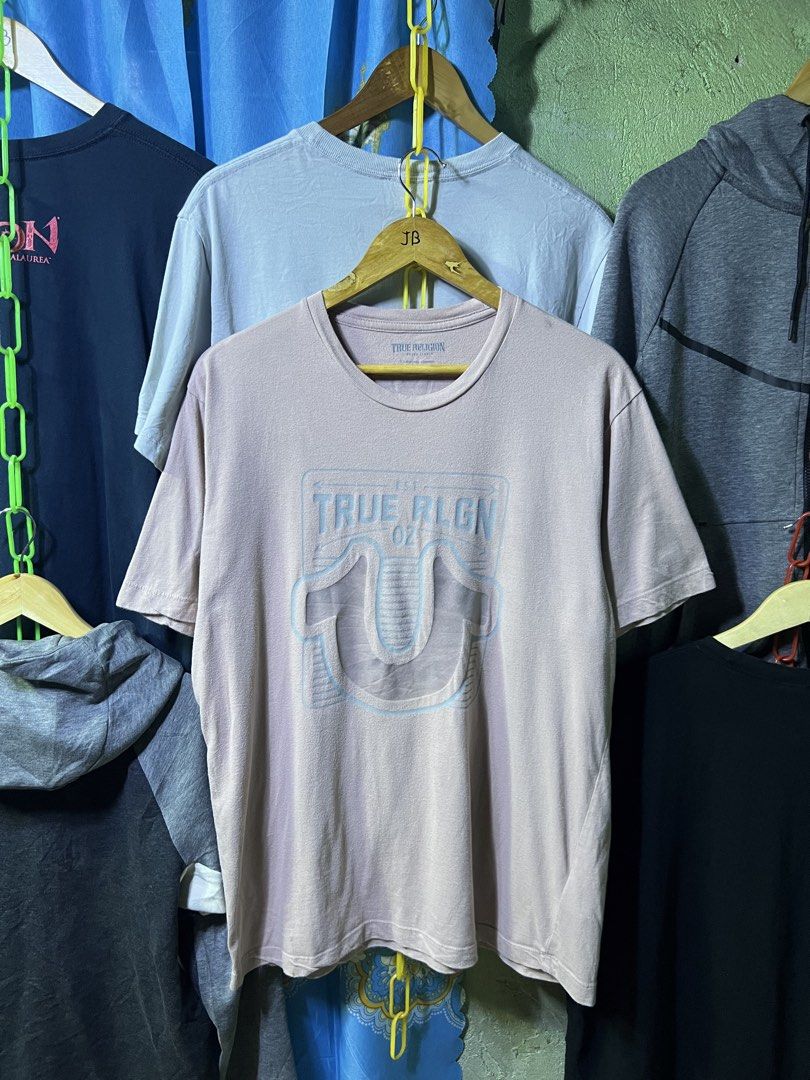 True religion shirt (Category: Formal Shirts) located in Balamban. Submitted by jersey033 (Listing ID 1469698088, Image 1). Description: No issue As new .