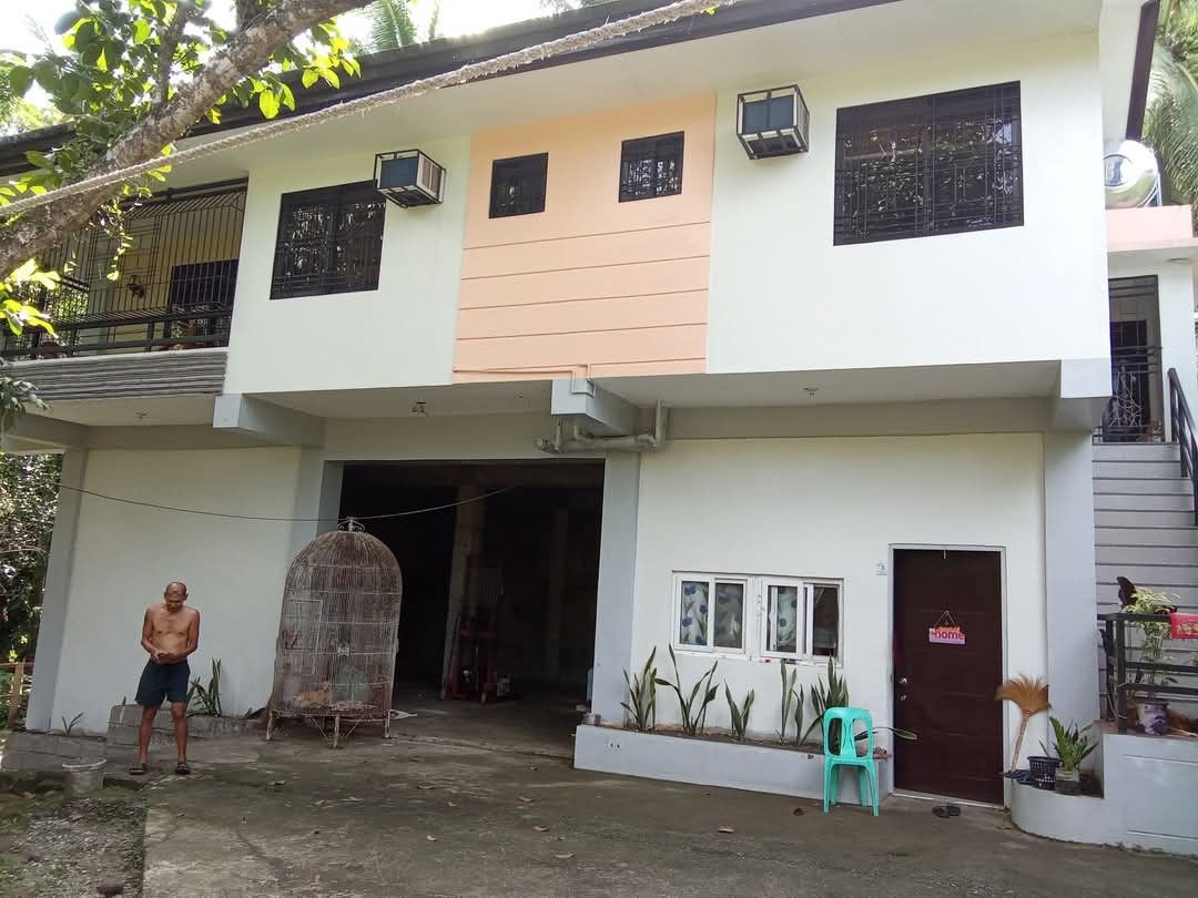 Tugbok,davao house And lot (Category: House & Lot) located in Manila. Submitted by georgearci09090 (Listing ID 1469613793, Image 1). Description: *2,750 sqm house and lot *2 storey concrete *house terrace/ nature view *assorted fruit bearing * small fishpond * perfect for bakasyunan * commercial area small bodega inside * 37 meter wide concrete fencing and steel gate *cemented rd.near national hiway.