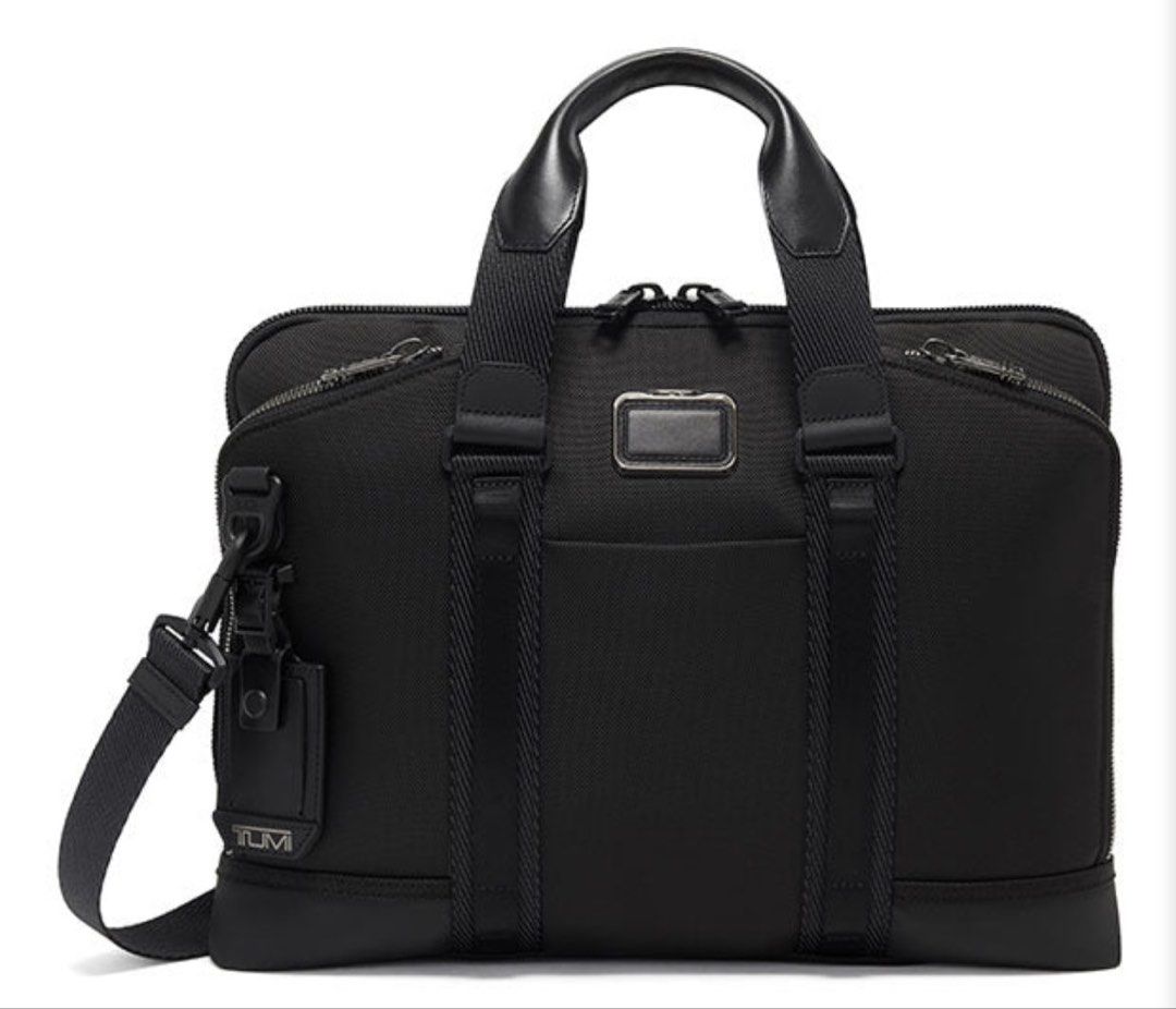 Tumi ALPHA BRAVO ACADEMY BRIEF (Category: Luxury Bags & Wallets) located in Paranaque City. Submitted by verly_espera (Listing ID 1469681501, Image 1). Description: 100% Original 100% Brand New, available on hand.