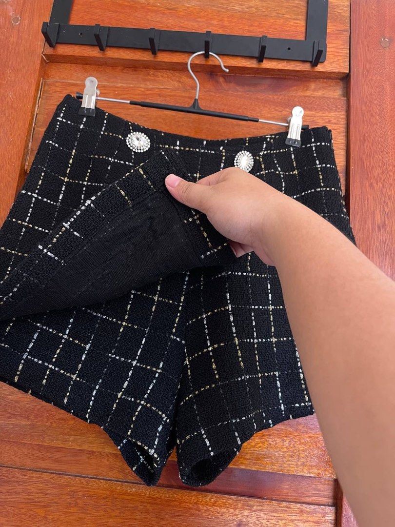 Tweed Skort (Category: Shorts) located in Baler. Submitted by definitelynotmics (Listing ID 1469603166, Image 2). Description: FOR SALE TWEED SKORT WITH INNER LINING LIKE NEW CONDITION SIZE 26 TO 27 WAISTLINE LENGTH 13 INCHES RISE 13 INCHES LEG HOLE 12 INCHES COLOR RATE 9.5/10 SUPER NICE IN ACTUAL HIGH QUALITY FABRIC WORKING ANG ZIPPER KINDLY CHECK THE PHOTOS FOR THE COMPLETE DETAILS ANG MINIMAL FLAW LANG IS NATANGGAL YUNG ISANG RHINESTONE NIYA N