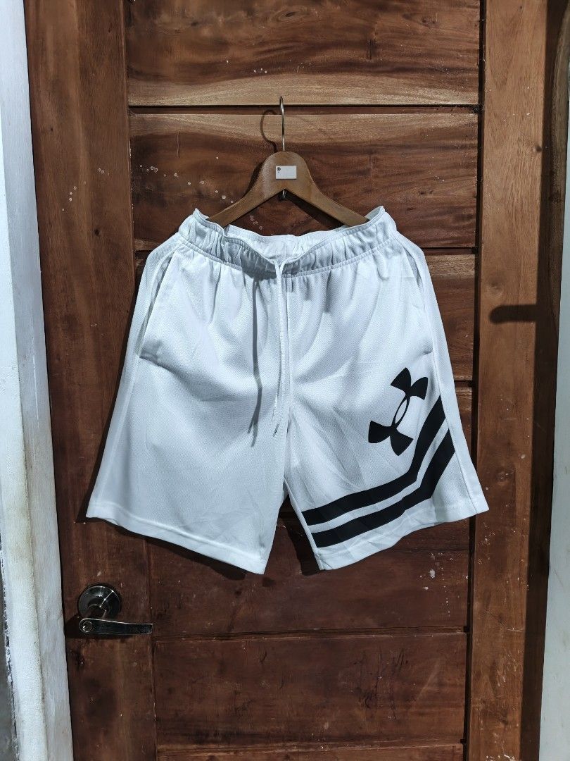 UA DRIFIT SHORT (Category: Shorts) located in Tagum. Submitted by danelle_closet1106 (Listing ID 1469756873, Image 1). Description: EXCELLENT SIZE:MEDIUM READY TO USE.