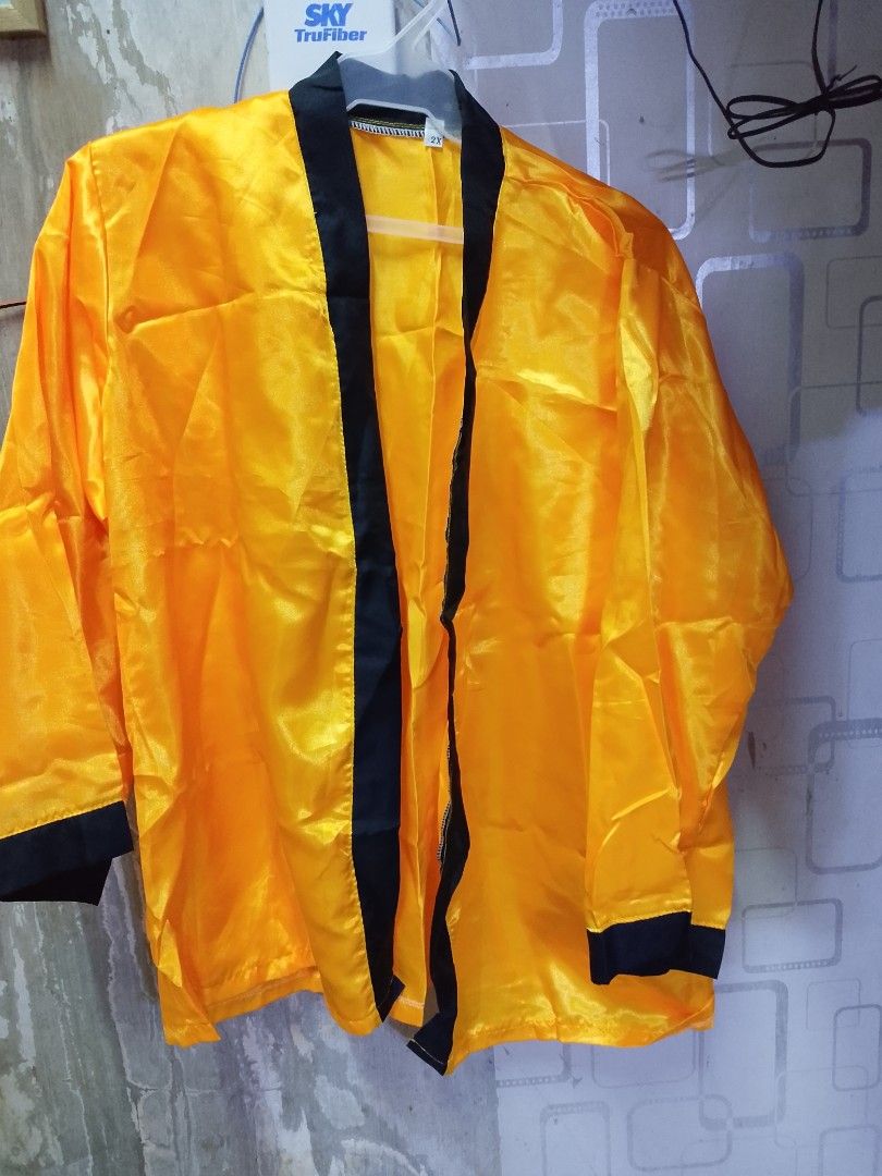 U.N Korean Costume (Category: Babies & Kids Fashion) located in Manila. Submitted by tindahanniatelizcehl (Listing ID 1469584338, Image 2). Description: Bought it at 800 plus Sinuot po ng anak ko once only when he was 10 years old Labhan niyo na lang po🙂 Yung hat niya distorted pero maaayos pa po Located: near Pritil Market.