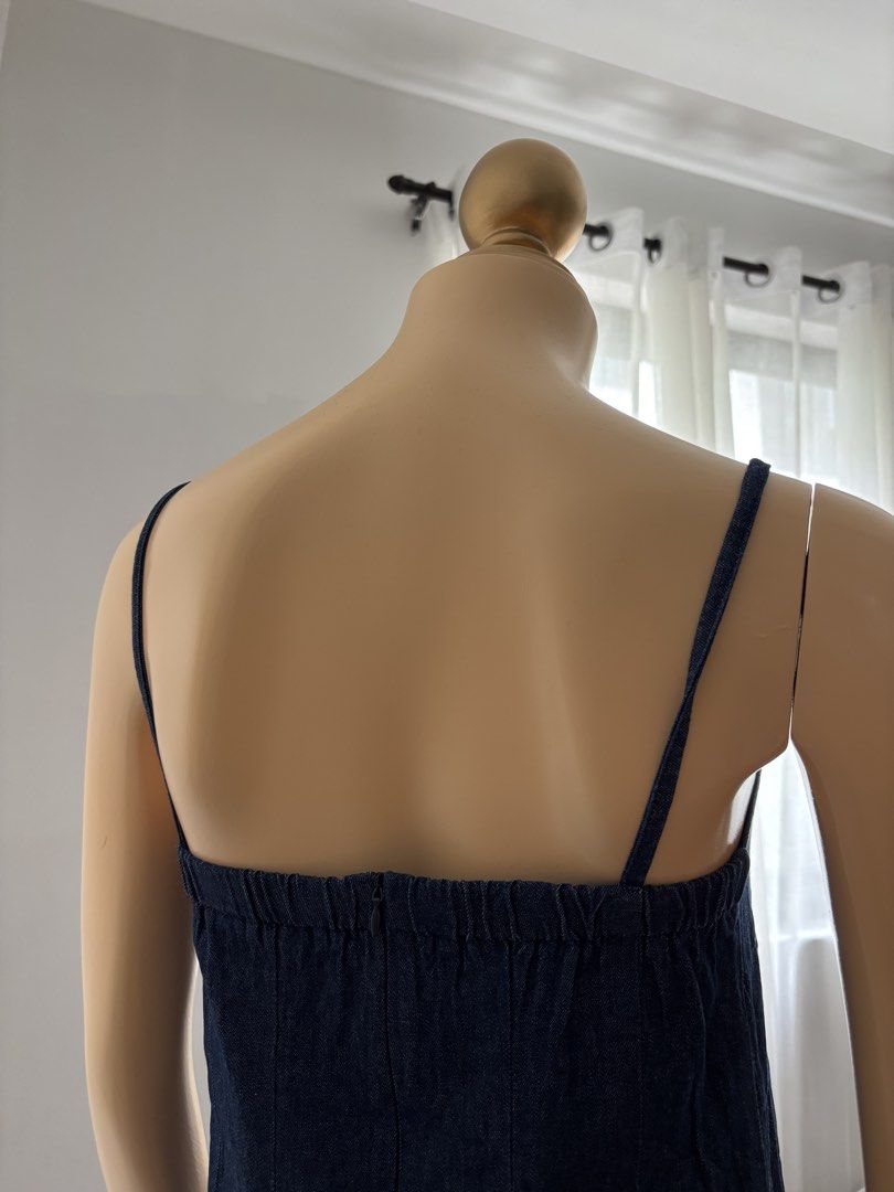 Uncover soft denim dress (Category: Dresses) located in Quezon City. Submitted by swift_kenjie (Listing ID 1469583516, Image 3). Description: Bet🥰.