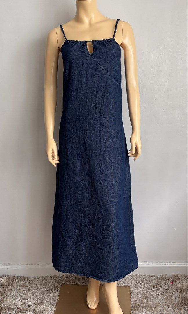Uncover soft denim dress (Category: Dresses) located in Quezon City. Submitted by swift_kenjie (Listing ID 1469583516, Image 2). Description: Bet🥰.