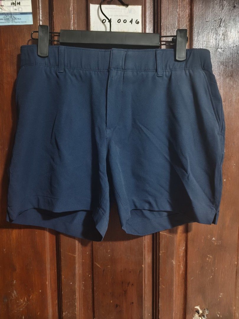 Under Armour Golf Casual Shorts orig (Category: Shorts) located in Quezon City. Submitted by makmakramirez (Listing ID 1469748922, Image 2). Description: Under Armour Golf Casual Shorts orig size 27-30 length 13 inches loc Santa Lucia novaliches Lalamove or spx courier Spx sf 50php NCR 60php Luzon 75 php vis, min.