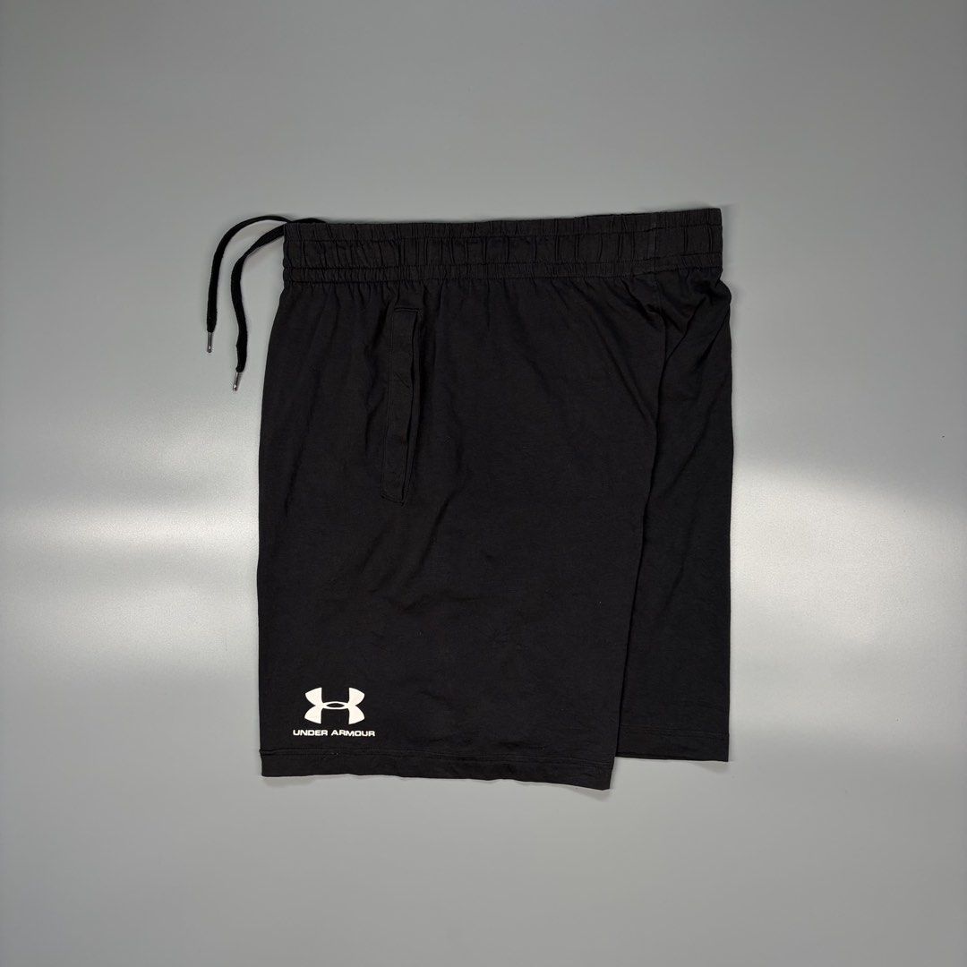 Under Armour Knit Core Short (Category: Activewear) located in Cavite. Submitted by onebeancent (Listing ID 1469599244, Image 2). Description: Size: XL (32 to 40 Waistline) Dimension: 19" Length Color: Black Color Rate: 9.5/10 Issue: None Condition: Excellent Price: 580php Additional Shipping Fee (J&T Small Pouch) 75php Luzon 100php visayas 120php mindanao.