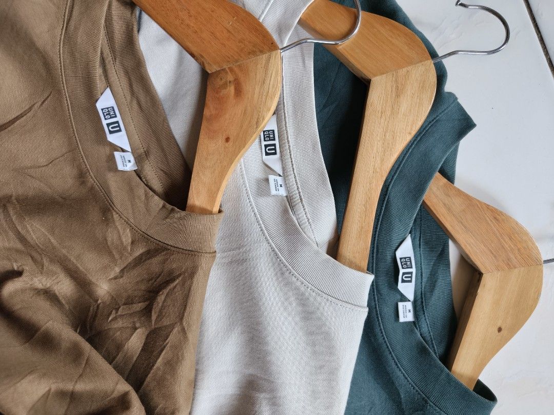 Uniqlo Airism Oversized Medium Men (Category: Activewear) located in Tagum. Submitted by theees (Listing ID 1469597451, Image 3). Description: UNIQLO AIRISM OVERSIZED EXCELLENT CONDITION ✔️ SIZE: ALL MEDIUM ✔️ PRICE: 1200 TAKE ALL 📩.