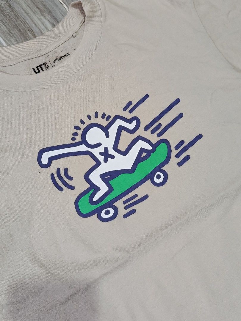 UNIQLO ARCHIVE TSHIRT (freeshipping) (Category: Tshirts & Polo Shirts ) located in Quezon City. Submitted by gyl-stop (Listing ID 1469651207, Image 3). Description: free shipping 19.5 x 24.5 excellent condi cr: 9.5/10 issue: none.