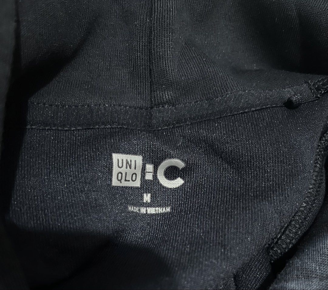 Uniqlo C Hoodie Jacket (Category: Coats, Jackets and Outerwear) located in Lingayen. Submitted by moreonuniqlo (Listing ID 1469680693, Image 3). Description: Uniqlo C Hoodie Jacket Navy Blue Medium on Tag (23x27) Good as New No Issue.