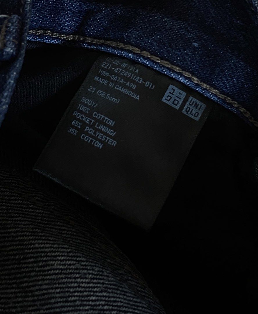 Uniqlo Jeans Dark Wash (Category: Jeans) located in Tagbilaran City. Submitted by rianena (Listing ID 1469584092, Image 3). Description: comfy when worn as if ure not wearing denim :) my fave pair actually but had to let go bec it looks bad on me pala talaga as i had it altered pero na sobrahan sa iksi :(( height is 4’11”- 5 ish .