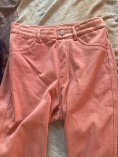(Category: ) located in . Submitted by franzboots95 (Listing ID 1469645481, Image 1). Description: .