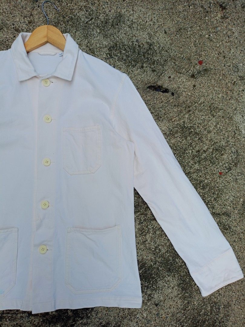 Uniqlo Off-White Denim Work Jacket Size S (Category: Coats, Jackets and Outerwear) located in General Santos City (Dadiangas). Submitted by jay-fits (Listing ID 1469637475, Image 1). Description: Uniqlo Washed Utility Jacket (Jersey) Uniqlo Washed Utility Jacket (Jersey) Small on tag 20x28 Off White/Cream Color Rate 10/10, 🔥 Flaws see last photos still presentable condition Location Davao City Mine 390+Sf .