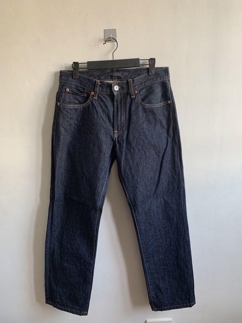 Uniqlo Raw Denim Jeans (Category: Jeans) located in Tanauan. Submitted by ohnemiguel69 (Listing ID 1469715009, Image 1). Description: Uniqlo Raw Denim Jeans No issue Washed already W- 32 L- 39 Leg Open- 7.5 ₱800+SF 📍TANAUAN CITY BATANGAS📍.