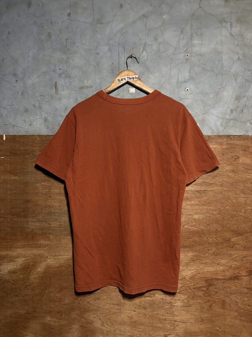 Uniqlo Rusty Brown Shirt (Category: Tshirts & Polo Shirts ) located in Aparri. Submitted by bry_thrifts (Listing ID 1469684804, Image 2). Description: Width: 20.5” Length: 28” Color rate: 10/10 Condition: 10/10 Issue: None.