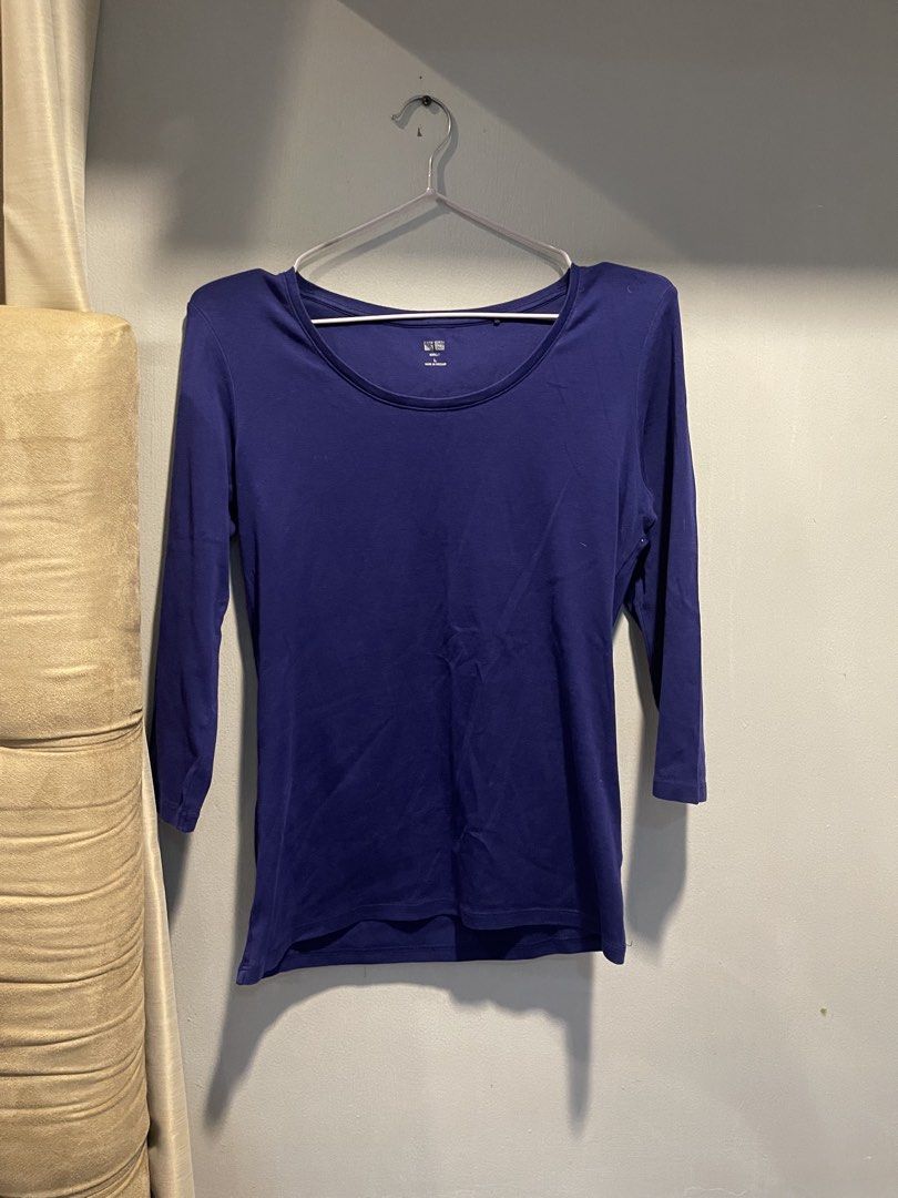 Uniqlo supima royal purple large (Category: Longsleeves) located in Quezon City. Submitted by booktt (Listing ID 1469715485, Image 1). Description: 3/4 sleeves royal purple supima cotton scoop neck.
