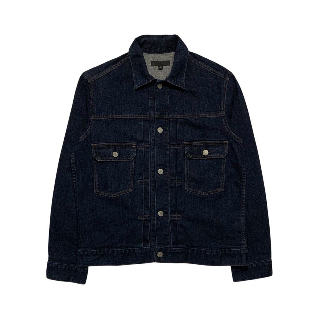 Uniqlo Type 2 Denim Trucker Jacket (Category: Coats, Jackets and Outerwear) located in Baguio. Submitted by thesecretshop_ph (Listing ID 1469661365, Image 1). Description: Size: Medium Lenght: 25” Width: 20” Issue: -.