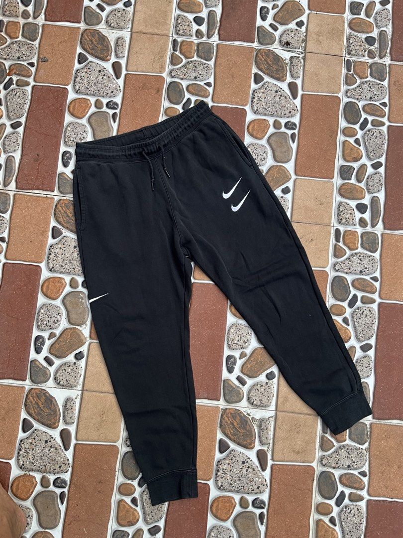 Unisex Multiple swoosh Nike jogger (Category: Joggers) located in Polangui. Submitted by thruftgineer (Listing ID 1469689376, Image 2). Description: -Unisex.