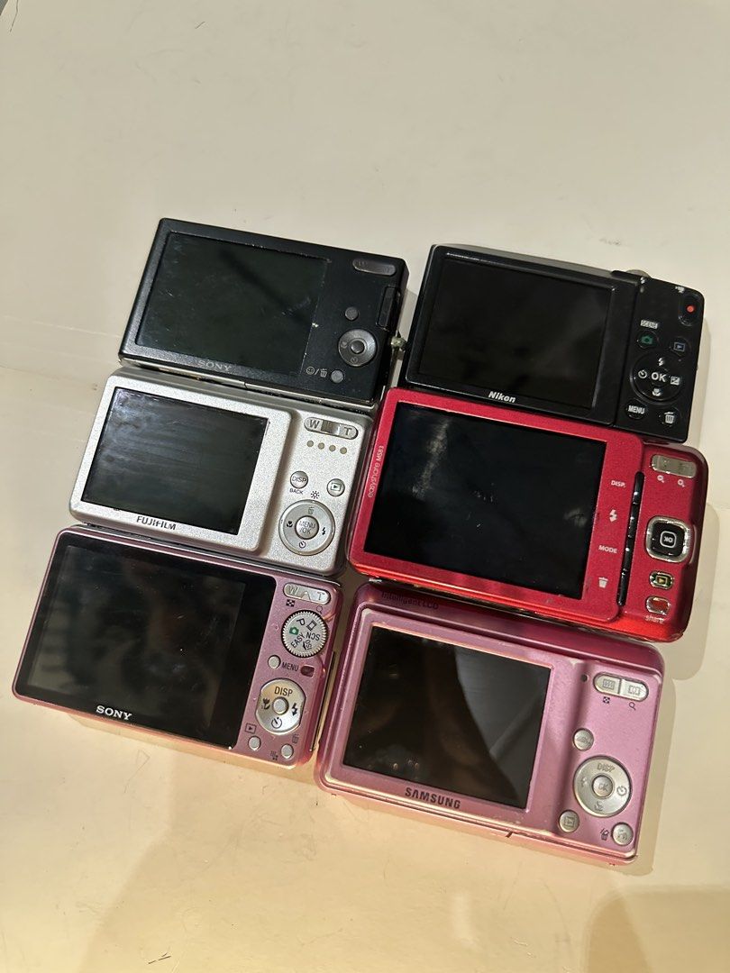 UNTESTED AND 1 TESTED DIGICAM!! SOLD AS IS (Category: Cameras) located in Manila. Submitted by arelaknows78211 (Listing ID 1469696956, Image 2). Description: SONY LANG PO TESTED PABASA NUNG MINI NOTE NYA SA BABA!!! SOLD AS IS TAKE NOTE: UNTESTED NA IBA JAN!! no battery NO RETURN/REFUND.