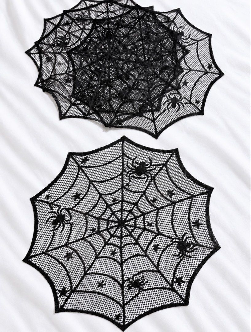 Used Once Halloween Cobweb Mesh Display Decor 4pcs Costume (Category: Homes & Other Pet Accessories) located in Taguig. Submitted by rich0301 (Listing ID 1469670204, Image 1). Description: Used Once Halloween Cobweb Display Mesh 4 pieces 12 inches Location: BGC Taguig.
