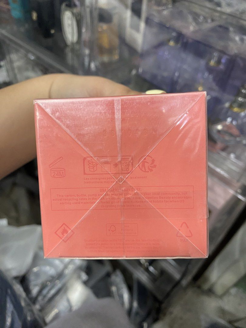 VALENTINO CORAL FANTASY (Category: Fragrance & Deodorants) located in Baguio. Submitted by donedeal_2600 (Listing ID 1469689473, Image 3). Description: Full Complete details check photos for more details.